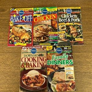 Bundle of Pillsbury cookbooks